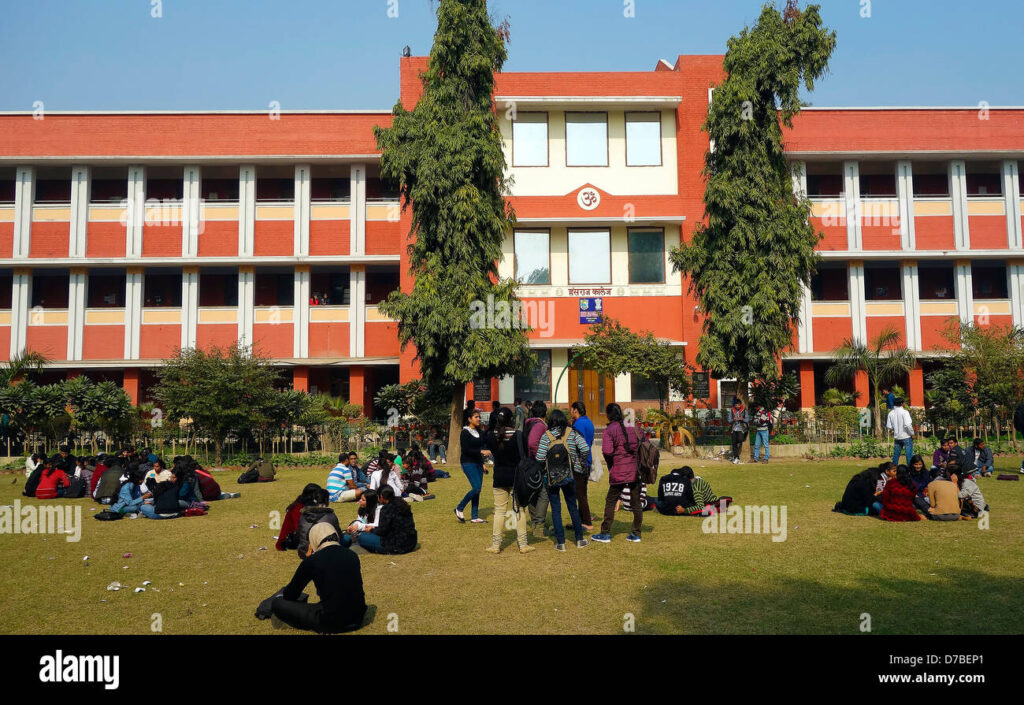 Streamlined access to prestigious higher education institutions
